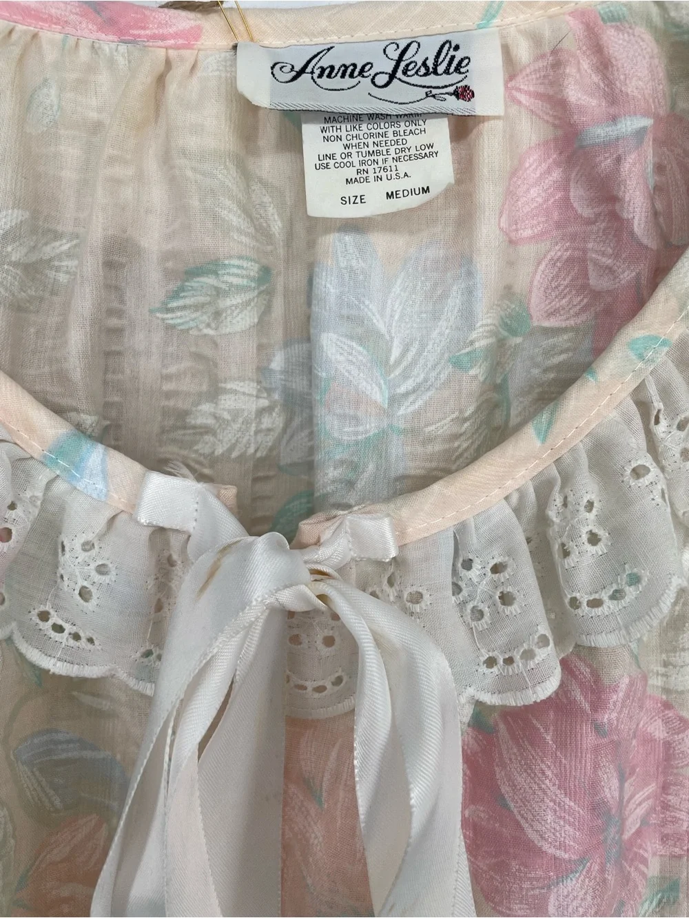 Vtg Anne Leslie Pastel Muted Floral 80s Textured Maxi House Coat PJs Zip Front - Picture 7 of 16